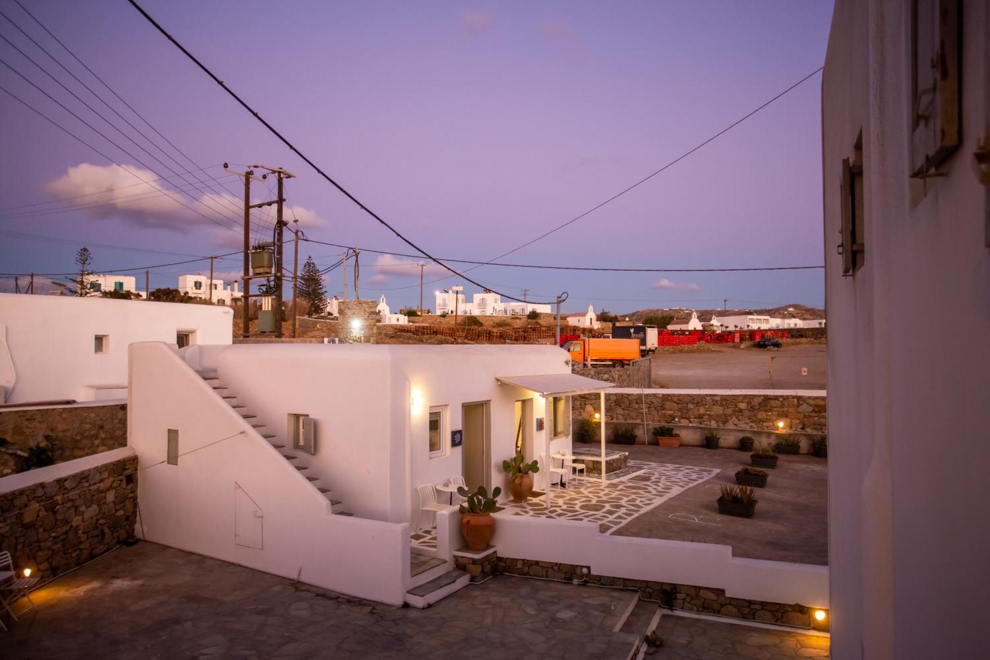 Sing And Blossom Accommodation Mykonos Town Buitenkant foto