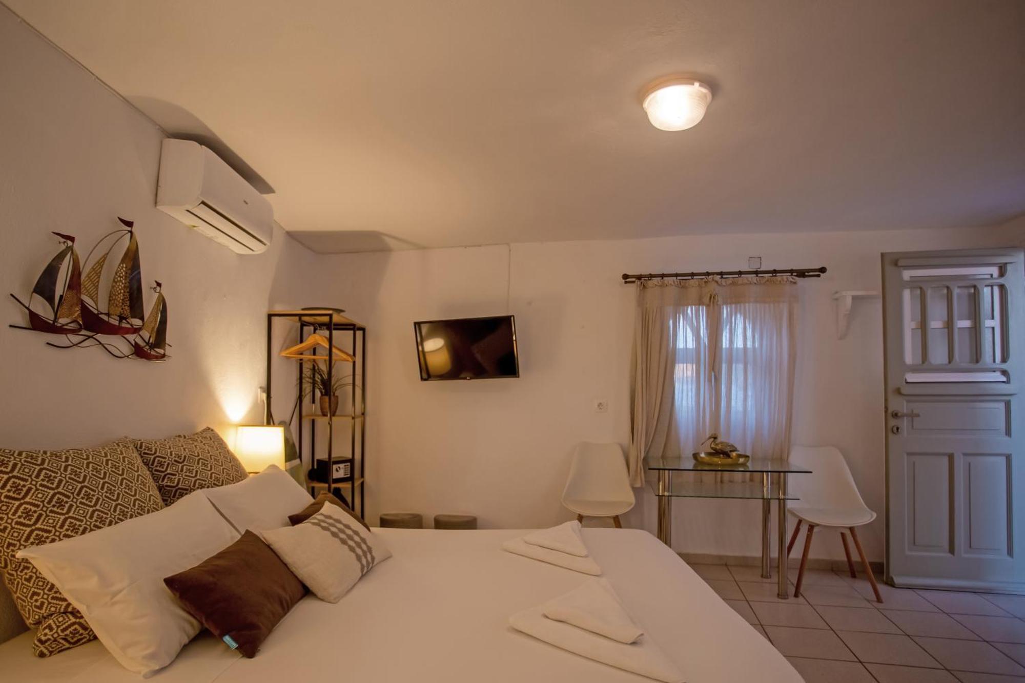 Sing And Blossom Accommodation Mykonos Town Buitenkant foto