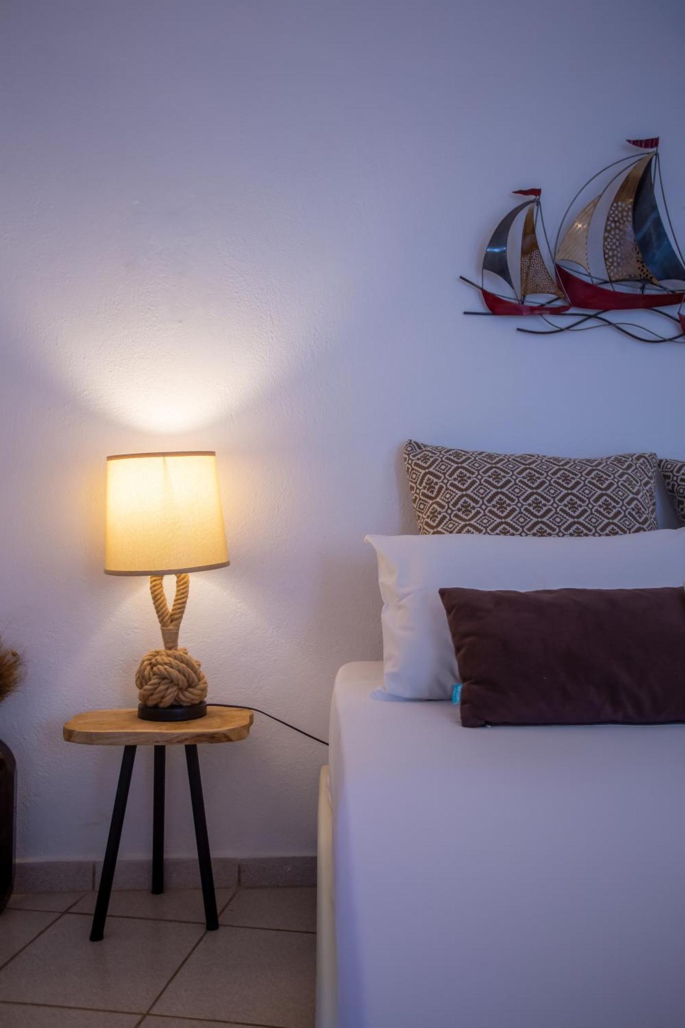 Sing And Blossom Accommodation Mykonos Town Buitenkant foto