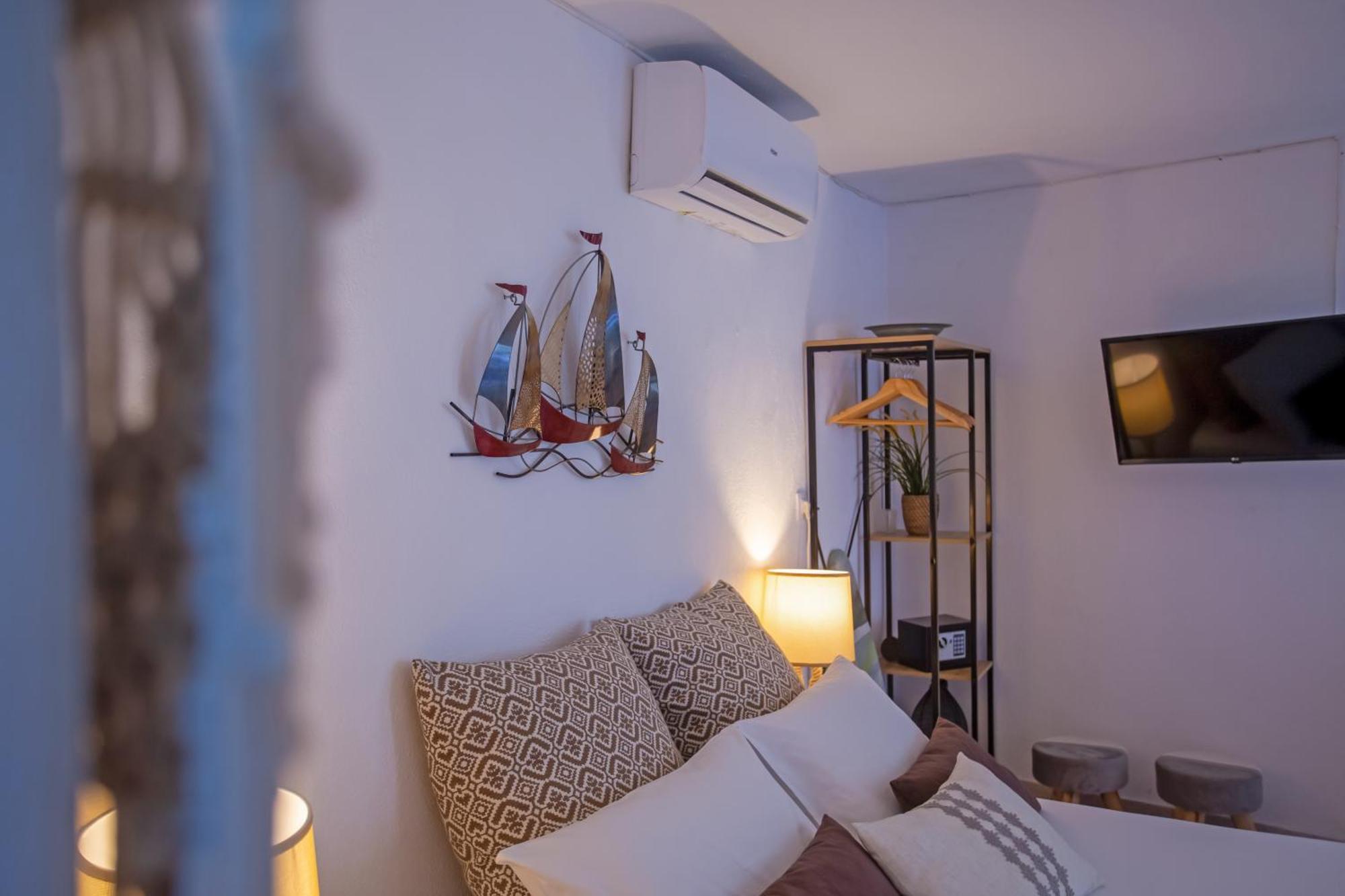 Sing And Blossom Accommodation Mykonos Town Buitenkant foto