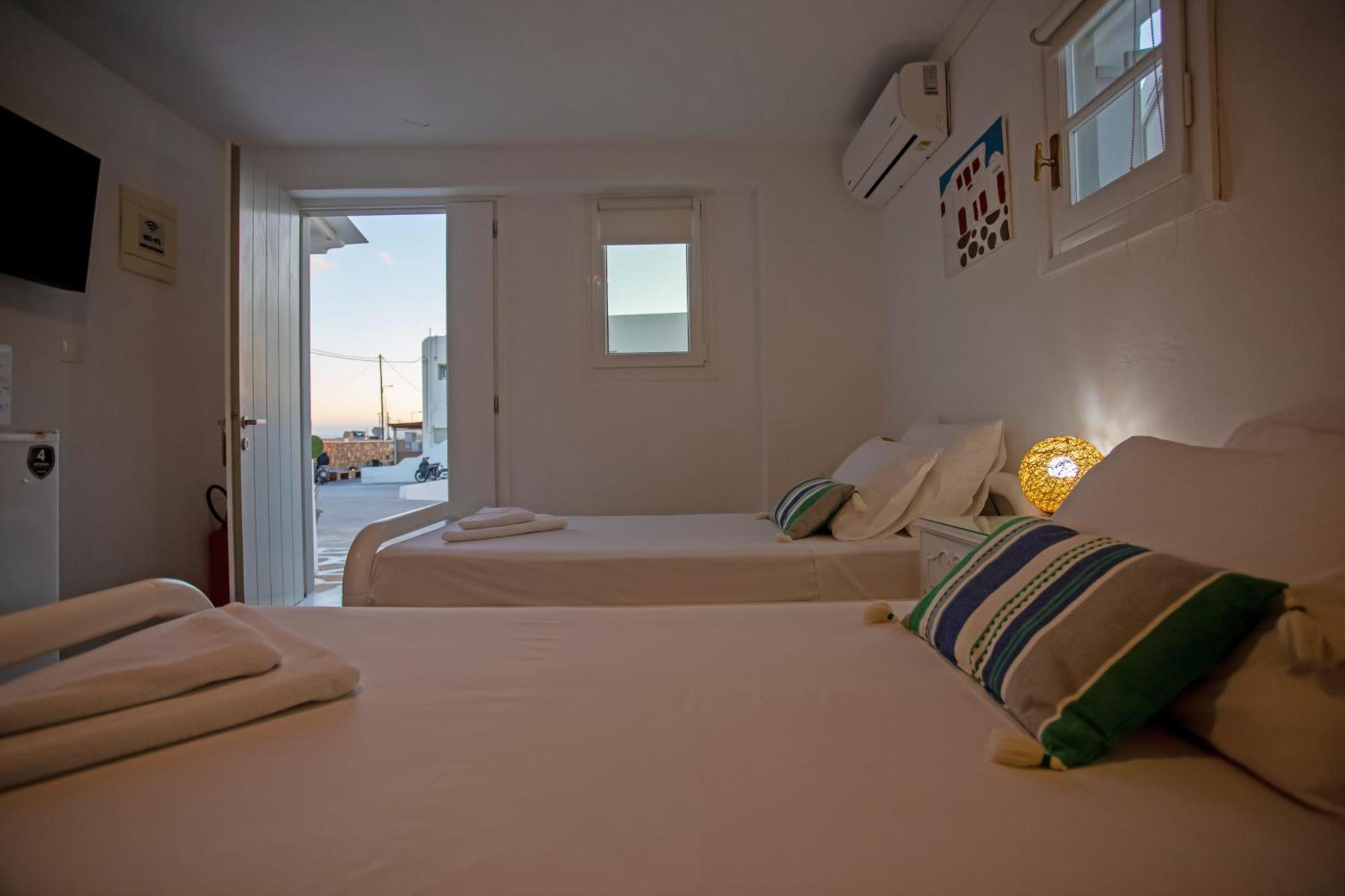 Sing And Blossom Accommodation Mykonos Town Buitenkant foto