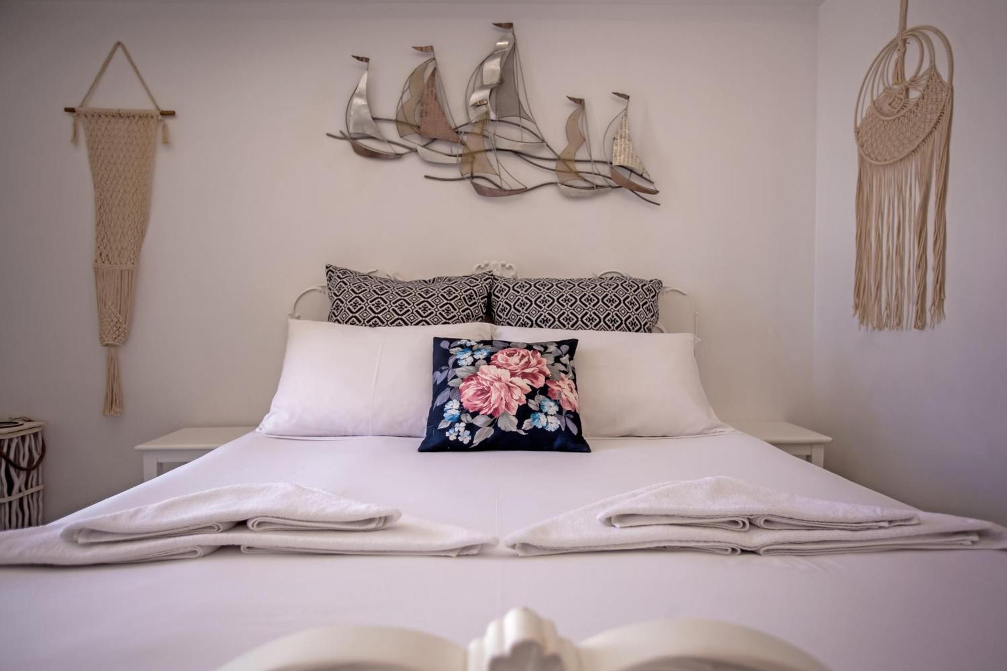 Sing And Blossom Accommodation Mykonos Town Buitenkant foto