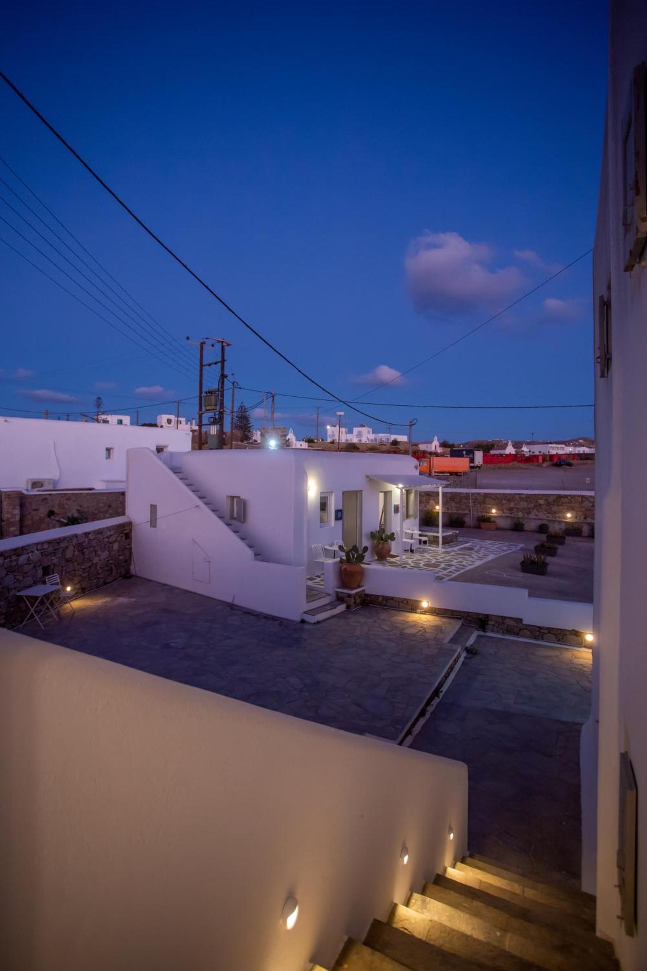 Sing And Blossom Accommodation Mykonos Town Buitenkant foto