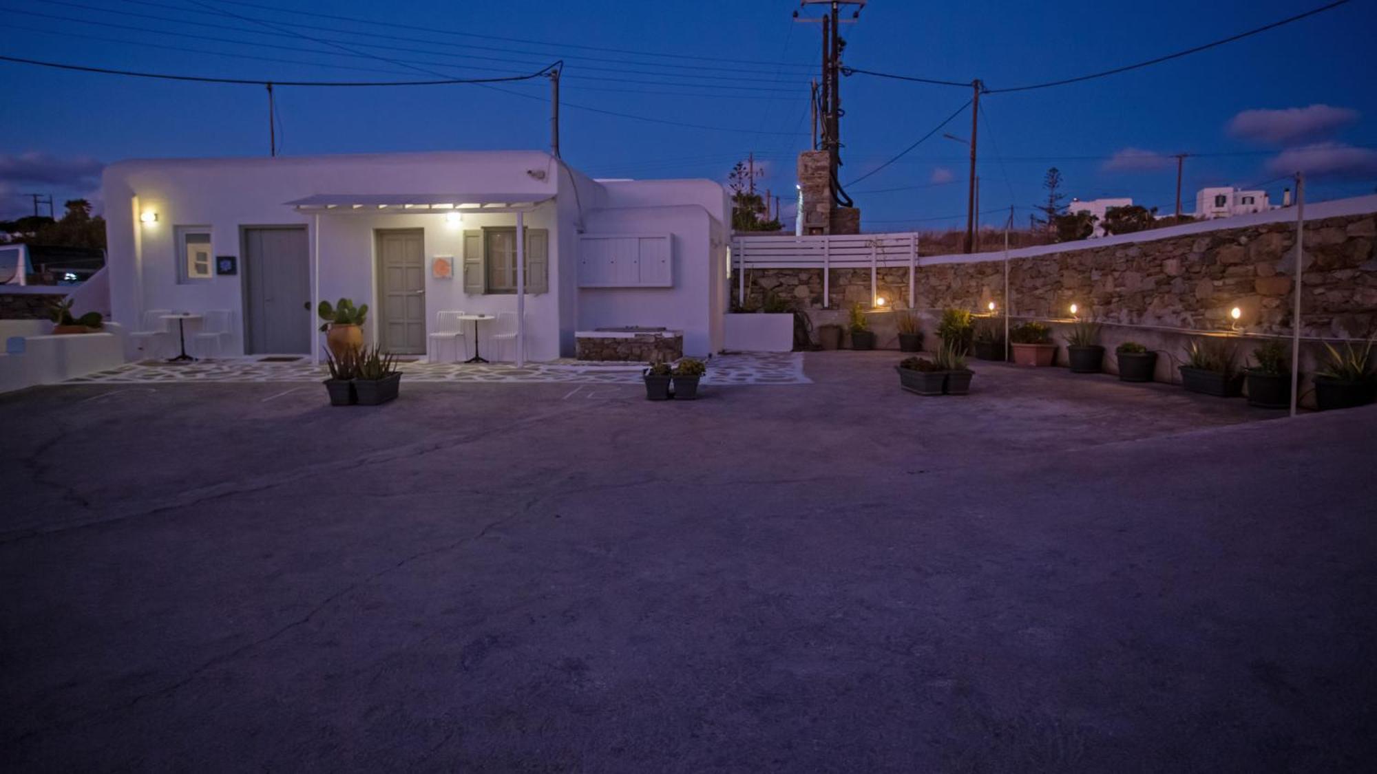 Sing And Blossom Accommodation Mykonos Town Buitenkant foto